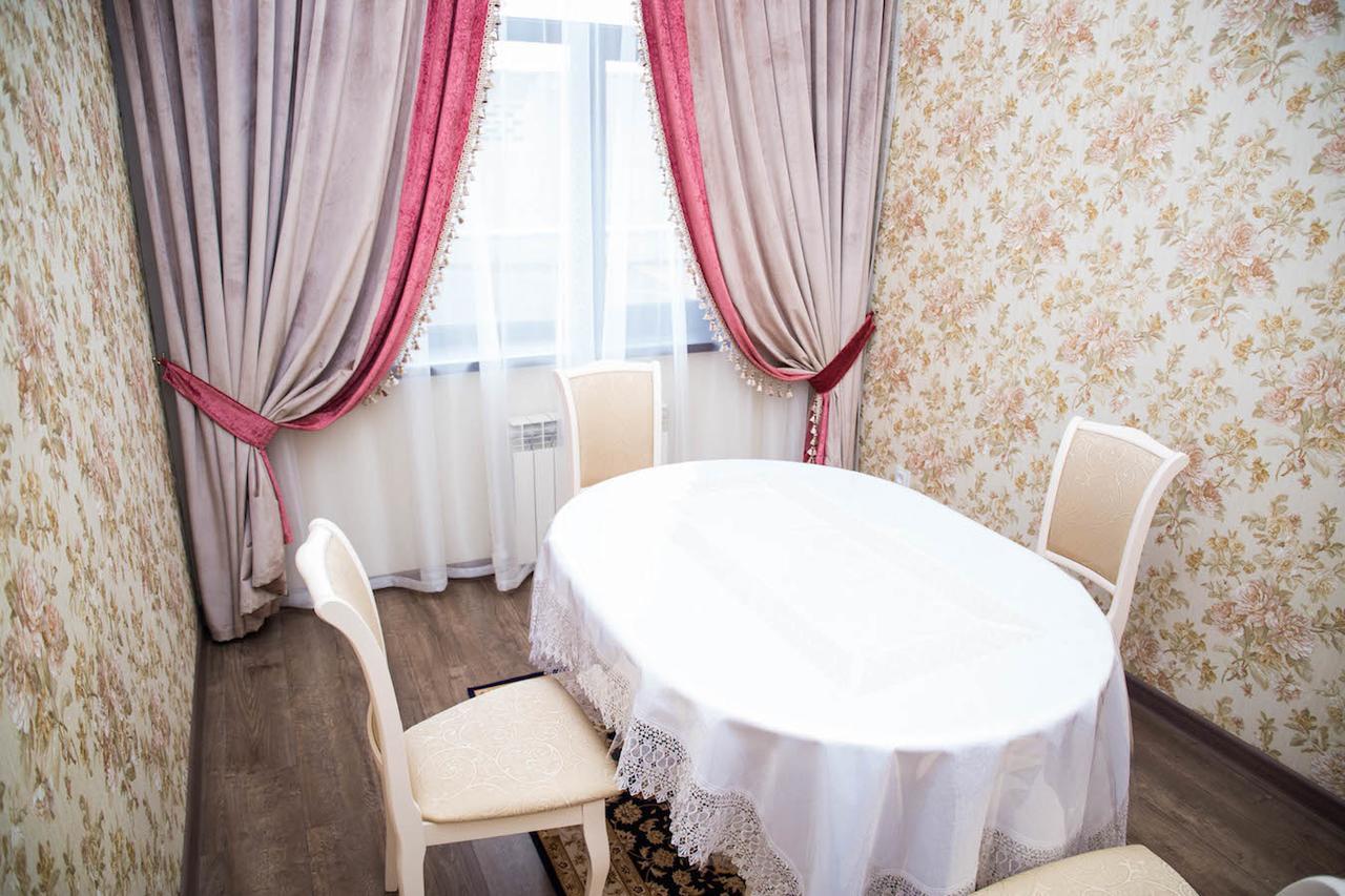 Jasmine Hotel Taraz Exterior foto